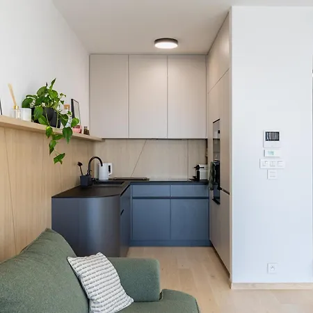 Διαμέρισμα Eurovea Tower Retreat With Parking Μπρατισλάβα